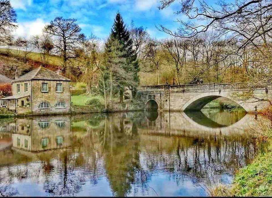 Gorgeous Cozy Cottage With A Heritage Feel, Walks, Pubs & Wood Burner Tideswell Exteriér fotografie