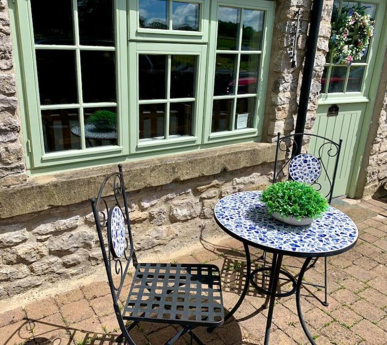 Gorgeous Cozy Cottage With A Heritage Feel, Walks, Pubs & Wood Burner Tideswell Exteriér fotografie