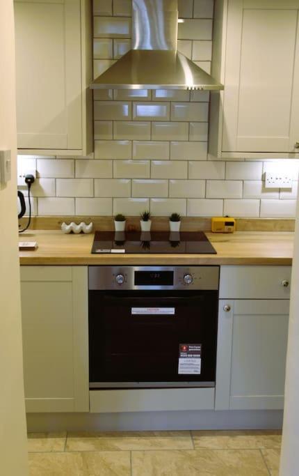 Gorgeous Cozy Cottage With A Heritage Feel, Walks, Pubs & Wood Burner Tideswell Exteriér fotografie